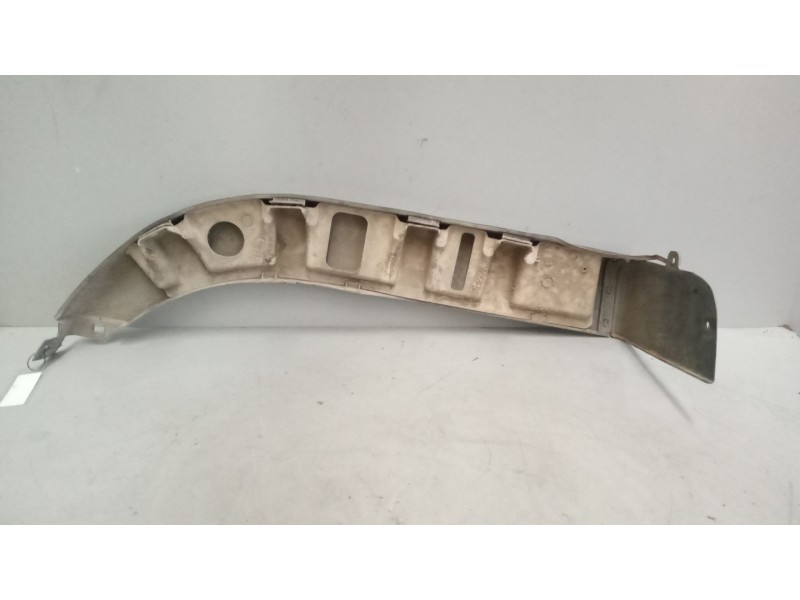 Recambio de paso rueda derecho para nissan cabstar 01.04  3.0 diesel referencia OEM IAM   