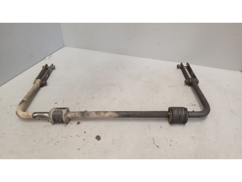 Recambio de barra estabilizadora delantera para nissan atleon 110 referencia OEM IAM   