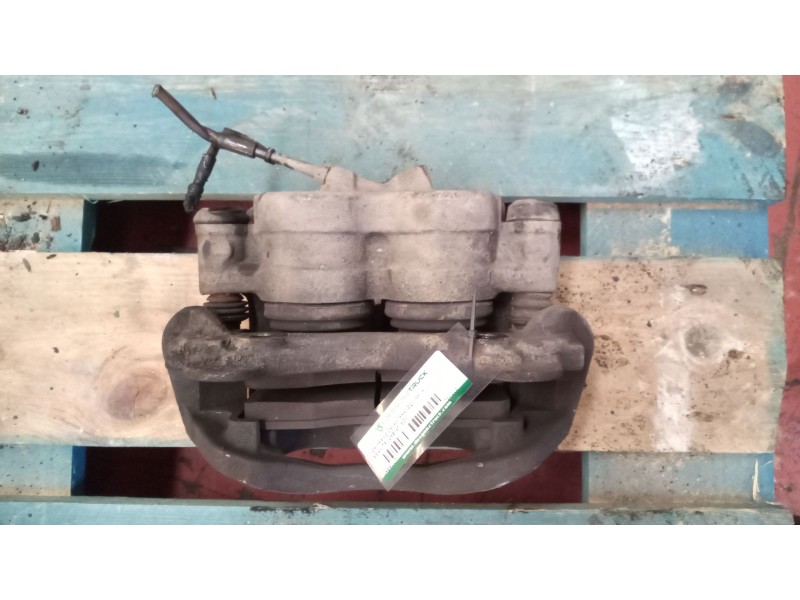 Recambio de pinza freno delantera izquierda para nissan trucks atleon 35.13 referencia OEM IAM 730203  brembo