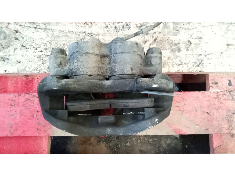 Recambio de pinza freno delantera derecha para nissan trucks atleon 35.13 referencia OEM IAM 730203  brembo