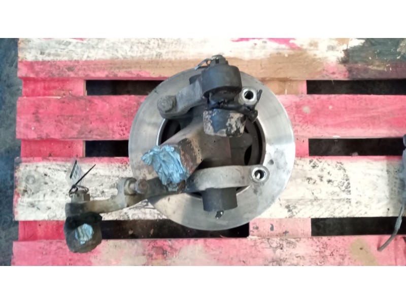 Recambio de mangueta delantera izquierda para nissan trucks atleon 35.13 referencia OEM IAM   