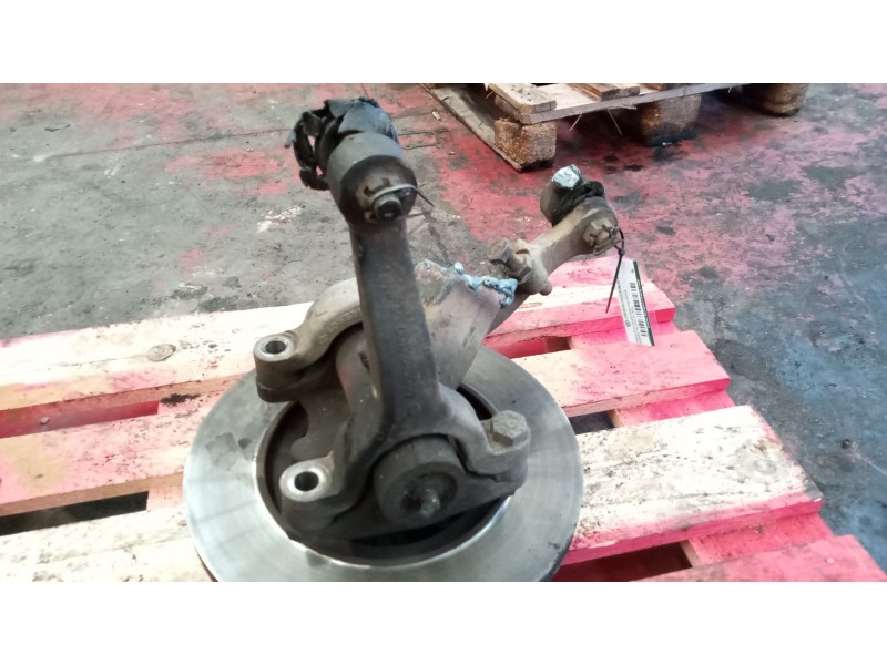 Recambio de mangueta delantera izquierda para nissan trucks atleon 35.13 referencia OEM IAM   