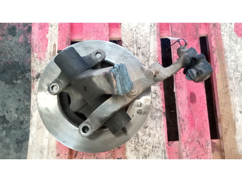 Recambio de mangueta delantera derecha para nissan trucks atleon 35.13 referencia OEM IAM   