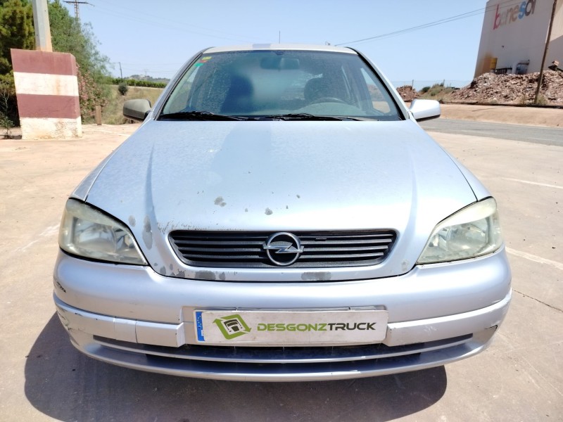 opel astra g berlina del año 2003