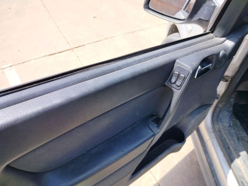 opel astra g berlina del año 2003