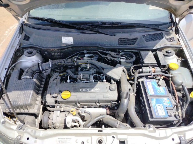 opel astra g berlina del año 2003