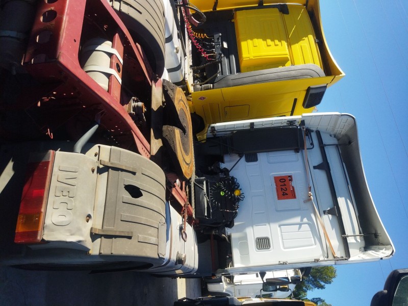 iveco stralis (as) del año 2004