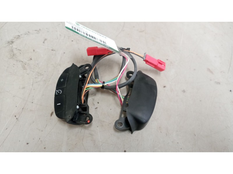 Recambio de mando volante para renault magnum ab diesel referencia OEM IAM 7484592331  7420857834