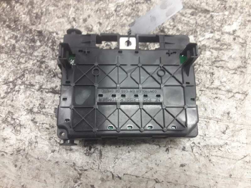 Recambio de bsm caja fusibles para peugeot 206 berlina xr referencia OEM IAM 9643498980  