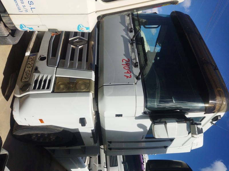 renault magnum 4xx.18/4xx.26 02  del año 2006