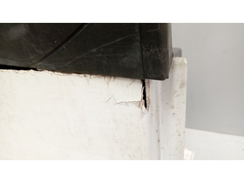 Recambio de paso rueda izquierdo para renault magnum ab diesel referencia OEM IAM 5010574321  5010574800