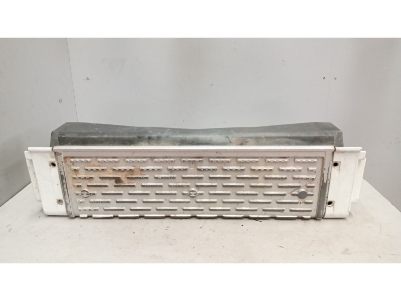 Recambio de paso rueda izquierdo para renault magnum ab diesel referencia OEM IAM 5010574321  5010574800