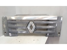 Recambio de rejilla delantera central para renault magnum ab diesel referencia OEM IAM 7421105746  
