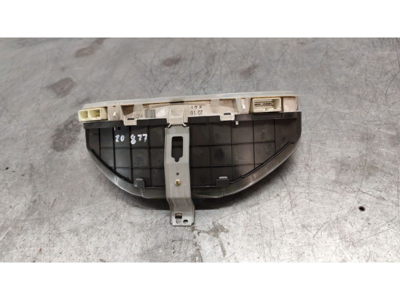 Recambio de cuadro instrumentos para mazda 626 berlina (gf) 2.0 ditd ac referencia OEM IAM KMGG3CA  