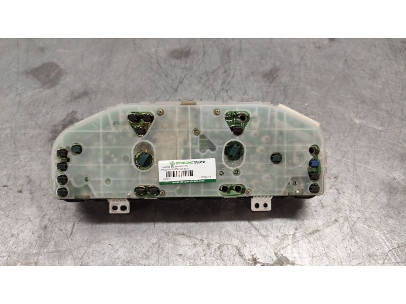 Recambio de cuadro instrumentos para mazda 626 berlina (gf) 2.0 ditd ac referencia OEM IAM KMGG3CA  