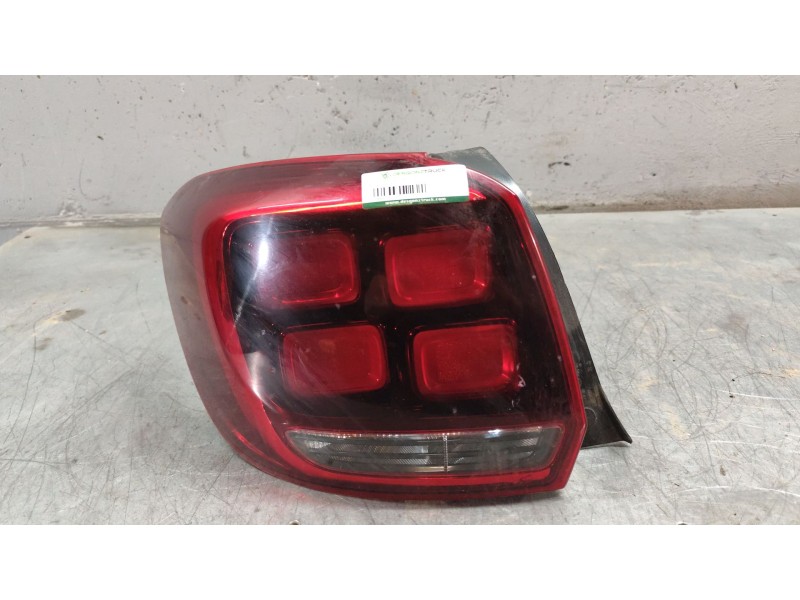 Recambio de piloto trasero izquierdo para dacia sandero ii tce 90 (b8m1, b8ma) referencia OEM IAM 90113188  