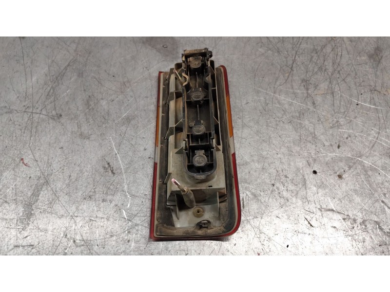 Recambio de piloto trasero izquierdo para ford fiesta berl./courier 1.8 diesel referencia OEM IAM   