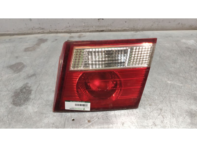 Recambio de piloto trasero derecho interior para kia carens 2.0 crdi ex monovolumen referencia OEM IAM   