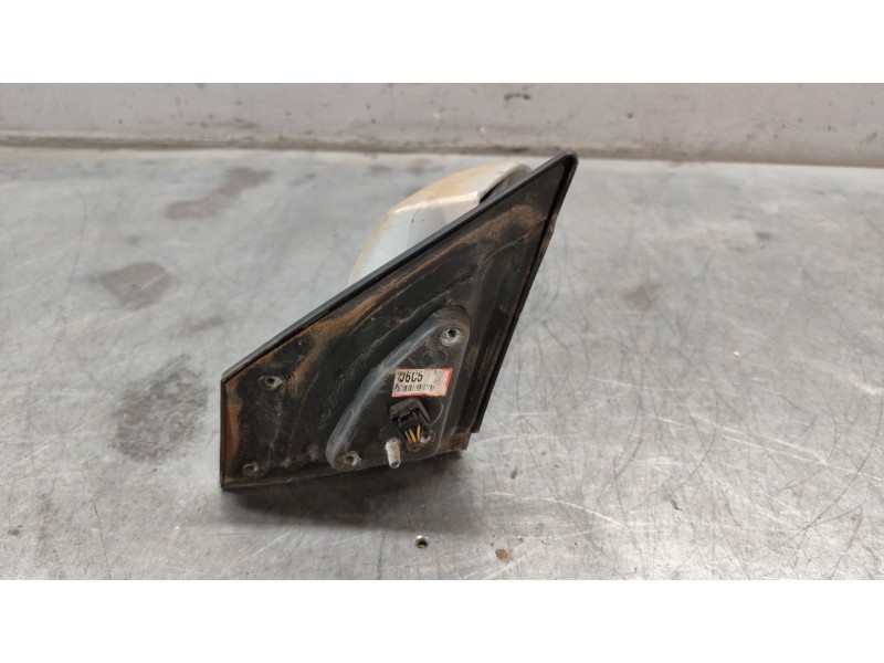 Recambio de retrovisor derecho para kia carens 2.0 crdi ex monovolumen referencia OEM IAM  ELECTRICO 