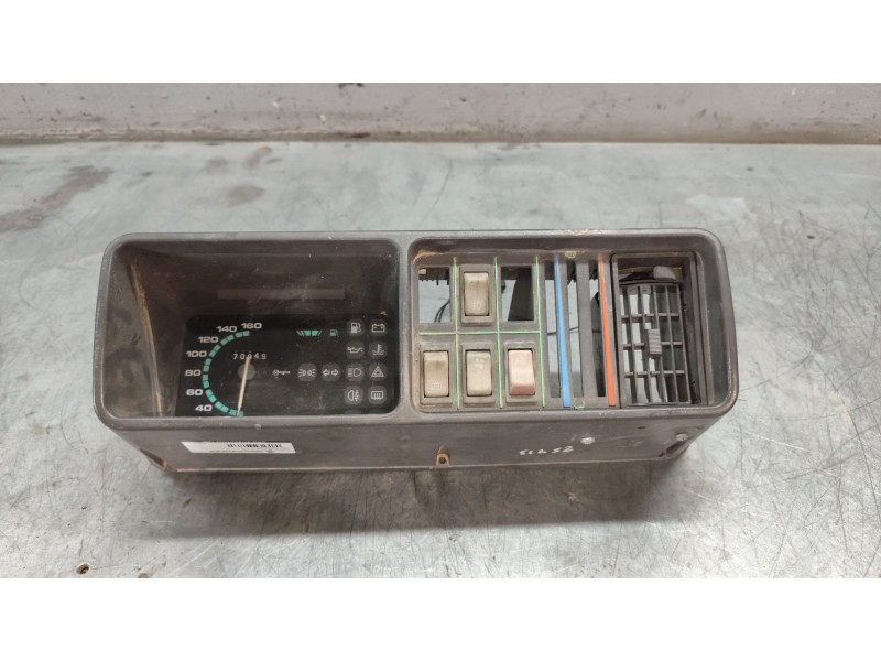 Recambio de cuadro instrumentos para seat marbella 0.9 referencia OEM IAM E4243  