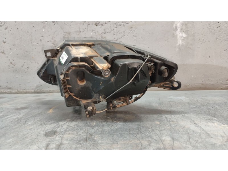 Recambio de faro derecho para bmw z4 roadster (e85) 2.0 i referencia OEM IAM   