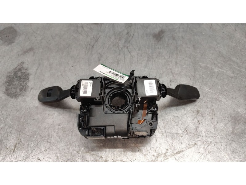 Recambio de mando multifuncion para bmw serie 1 berlina (e81/e87) 120d referencia OEM IAM LZ911088901  