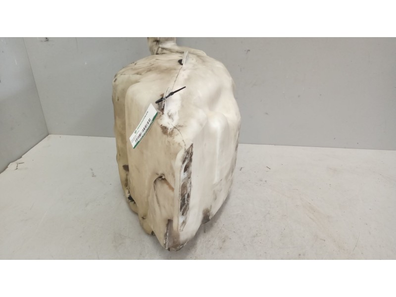 Recambio de deposito limpia para scania r i r 580 referencia OEM IAM 1772662  