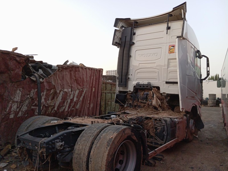 volvo fh xxx del año 2006