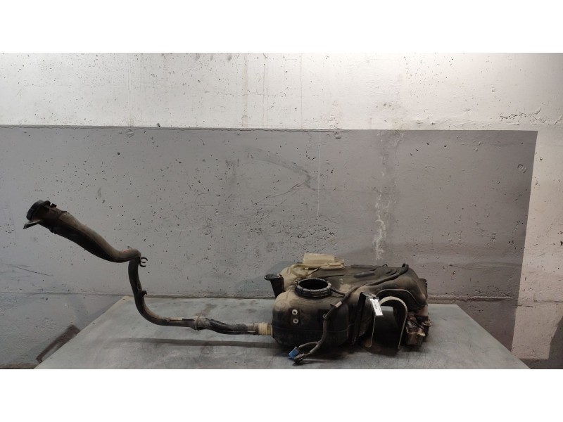 Recambio de deposito combustible para peugeot partner tepee 1.6 bluehdi 100 referencia OEM IAM   