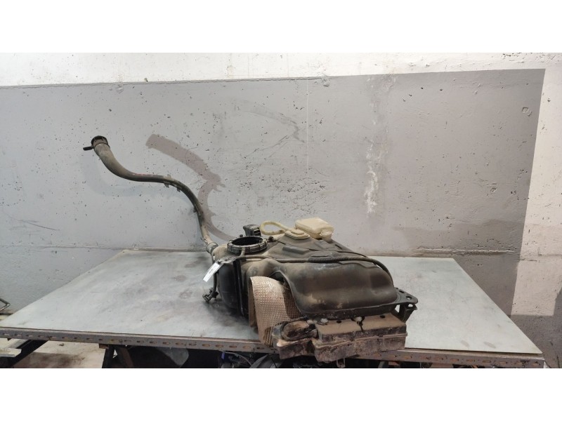 Recambio de deposito combustible para peugeot partner tepee 1.6 bluehdi 100 referencia OEM IAM   