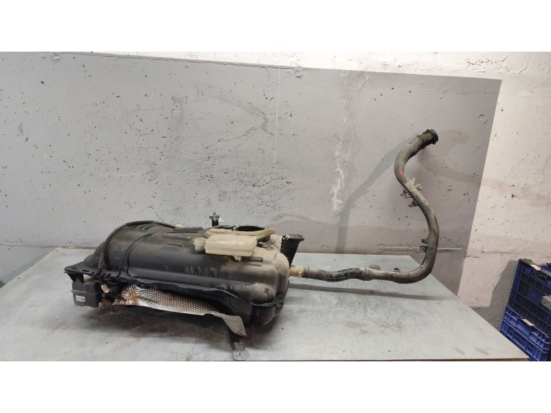 Recambio de deposito combustible para peugeot partner tepee 1.6 bluehdi 100 referencia OEM IAM   