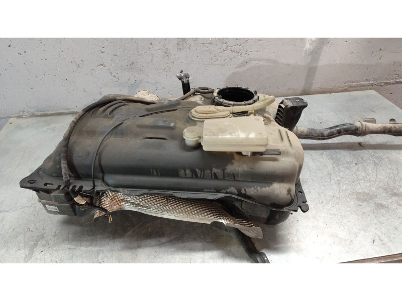 Recambio de deposito combustible para peugeot partner tepee 1.6 bluehdi 100 referencia OEM IAM   