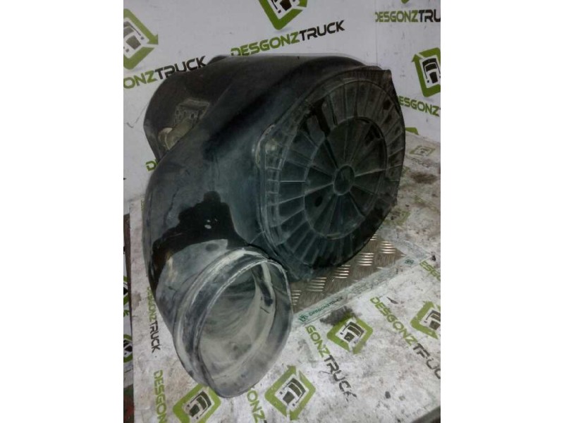 Recambio de filtro aire para volvo fh 12 2002  12.1 diesel (d12d420) referencia OEM IAM 3979505  