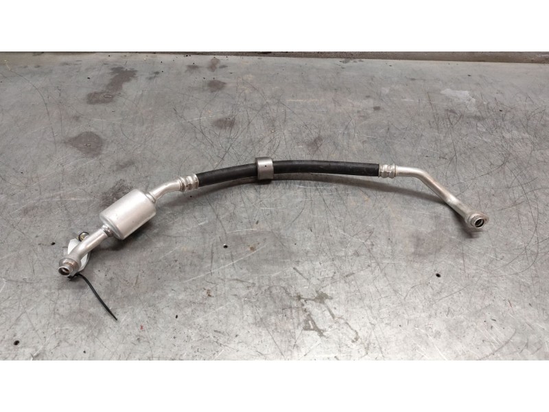 Recambio de tubos aire acondicionado para dacia sandero ii tce 90 (b8m1, b8ma) referencia OEM IAM 924546917r  