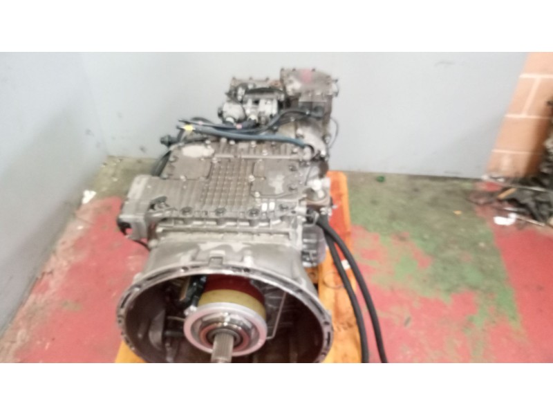 Recambio de caja cambios para renault magnum ab diesel referencia OEM IAM AT2412D 1100173109 3190585