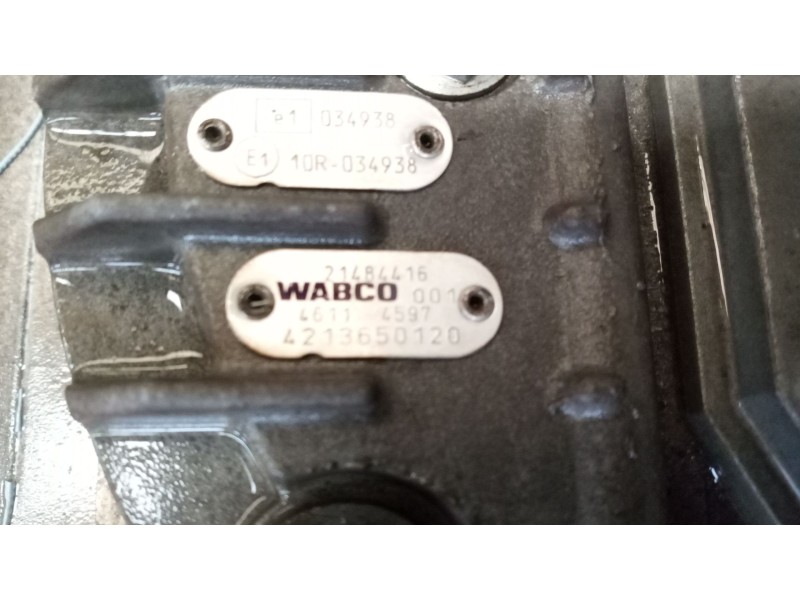 Recambio de caja cambios para renault magnum ab diesel referencia OEM IAM AT2412D 1100173109 3190585