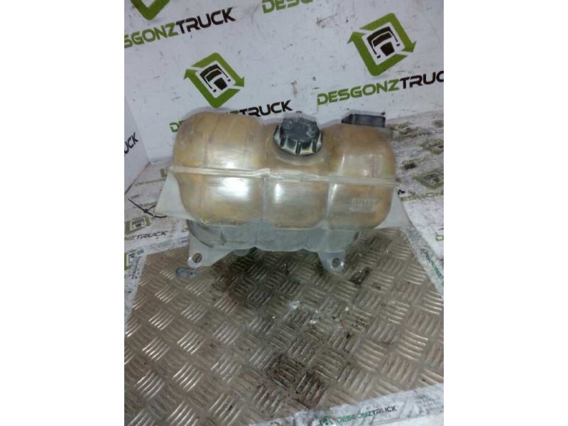 Recambio de deposito expansion para volvo fh 12 2002  12.1 diesel (d12d420) referencia OEM IAM 1676400  