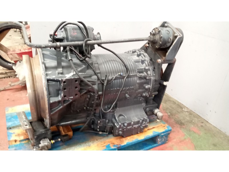 Recambio de caja cambios para iveco magirus ad410t45 referencia OEM IAM TC551 06A05 8820001145