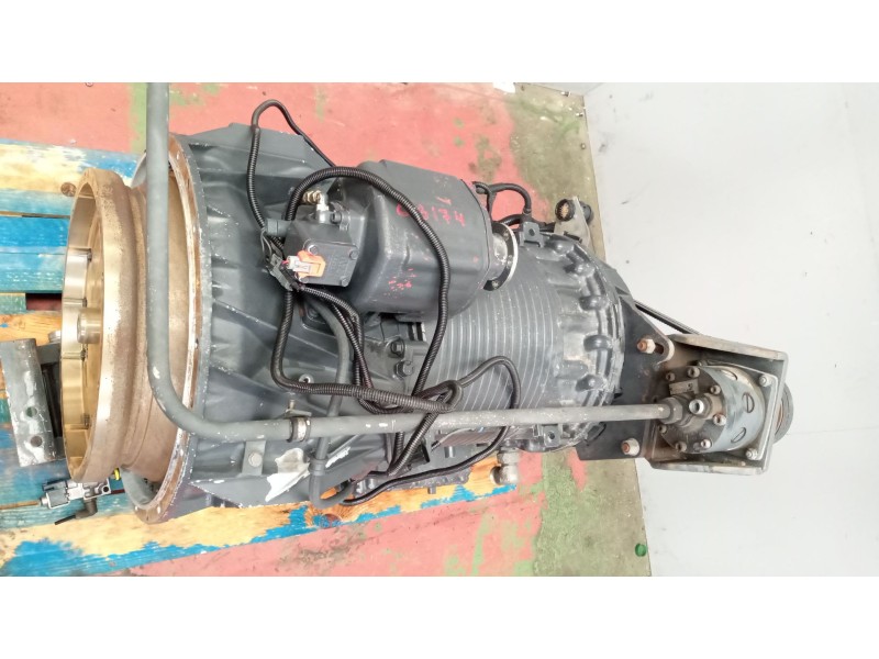 Recambio de caja cambios para iveco magirus ad410t45 referencia OEM IAM TC551 06A05 8820001145