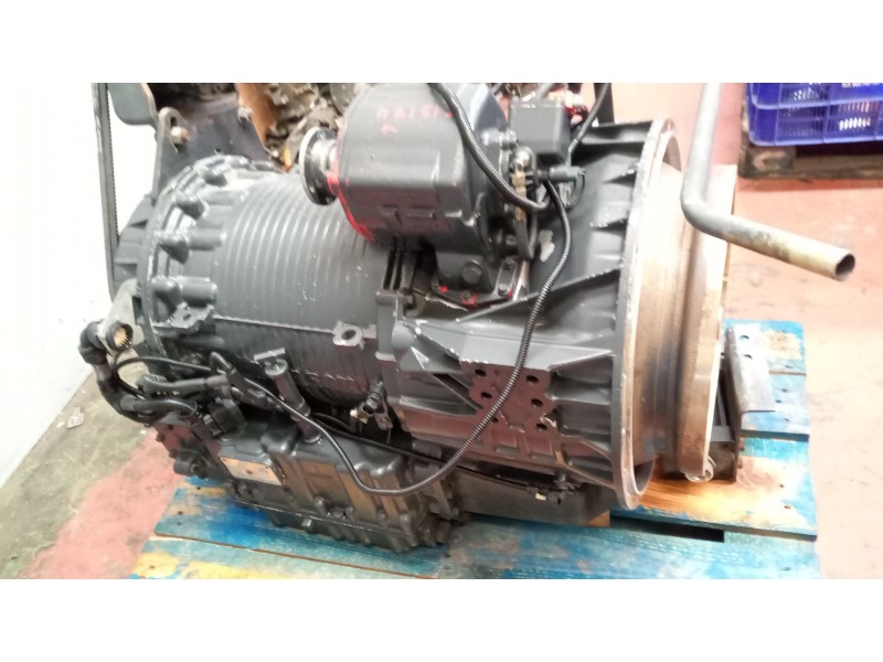 Recambio de caja cambios para iveco magirus ad410t45 referencia OEM IAM TC551 06A05 8820001145