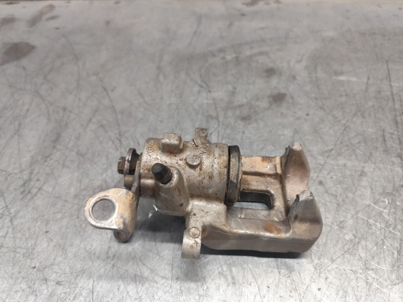 Recambio de pinza freno trasera derecha para seat ibiza iv (6j5, 6p1) 1.0 referencia OEM IAM 9147C  