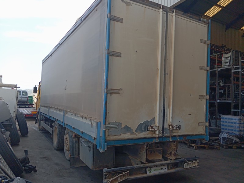 man f 2000 23./26.xxx del año 2002