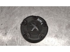 Recambio de tapacubos para peugeot partner tepee 1.6 bluehdi 100 referencia OEM IAM 9608342277  