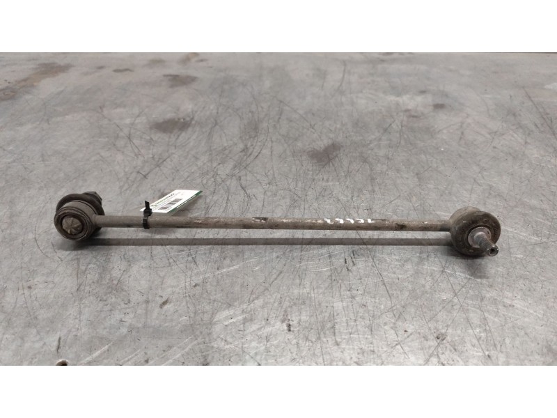 Recambio de bieleta barra estabilizadora delantera para peugeot partner tepee 1.6 bluehdi 100 referencia OEM IAM   