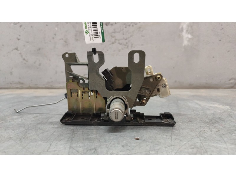 Recambio de maneta exterior porton para volkswagen passat berlina (3b2) comfortline referencia OEM IAM   