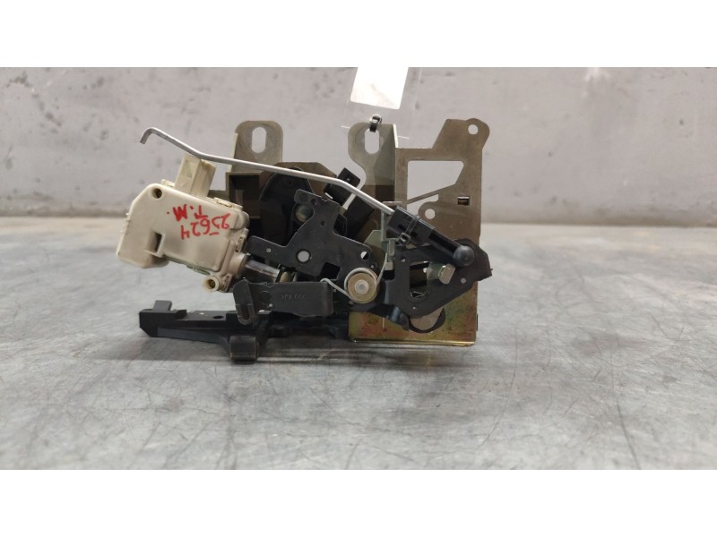 Recambio de maneta exterior porton para volkswagen passat berlina (3b2) comfortline referencia OEM IAM   