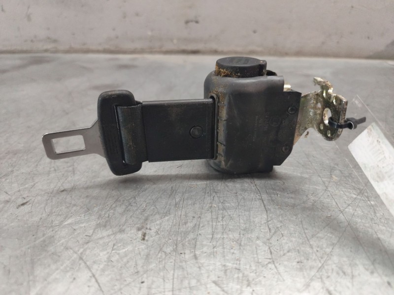 Recambio de cinturon seguridad trasero central para volkswagen passat berlina (3b2) comfortline referencia OEM IAM 3B0857813B  
