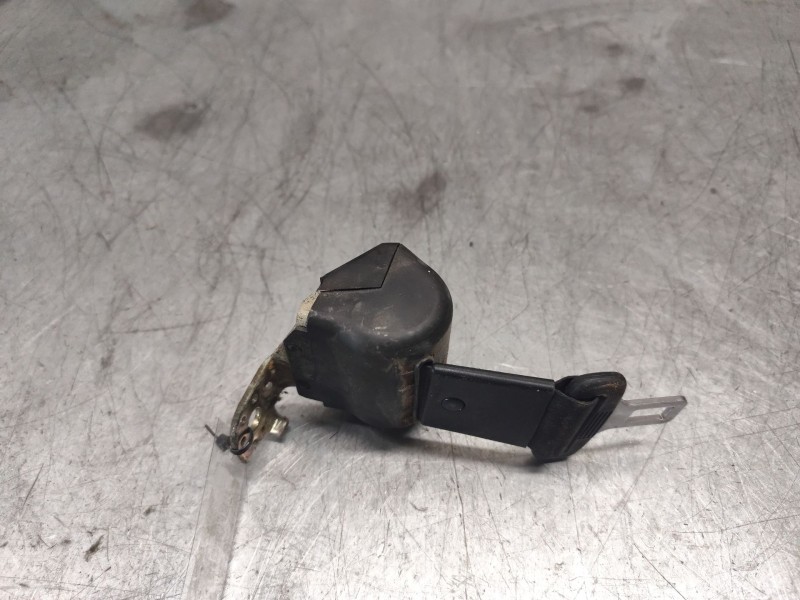 Recambio de cinturon seguridad trasero central para volkswagen passat berlina (3b2) comfortline referencia OEM IAM 3B0857813B  