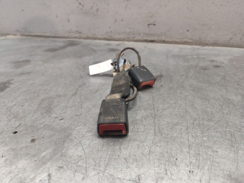 Recambio de enganche de cinturon trasero izquierdo para kia niro i (de) e-niro referencia OEM IAM   