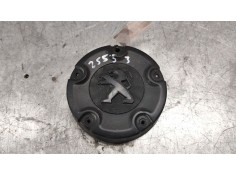 Recambio de tapacubos para peugeot partner tepee 1.6 bluehdi 100 referencia OEM IAM 9608342277  